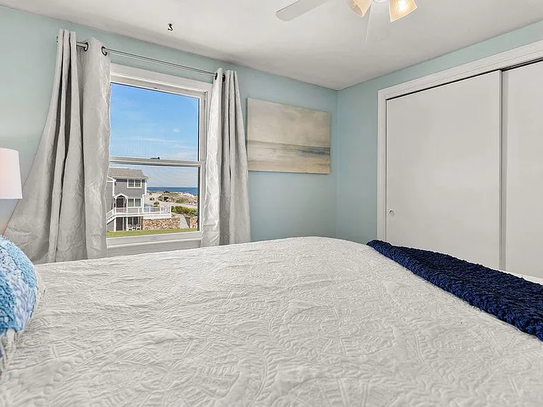 911 Ocean Blvd #9 — Photo 22