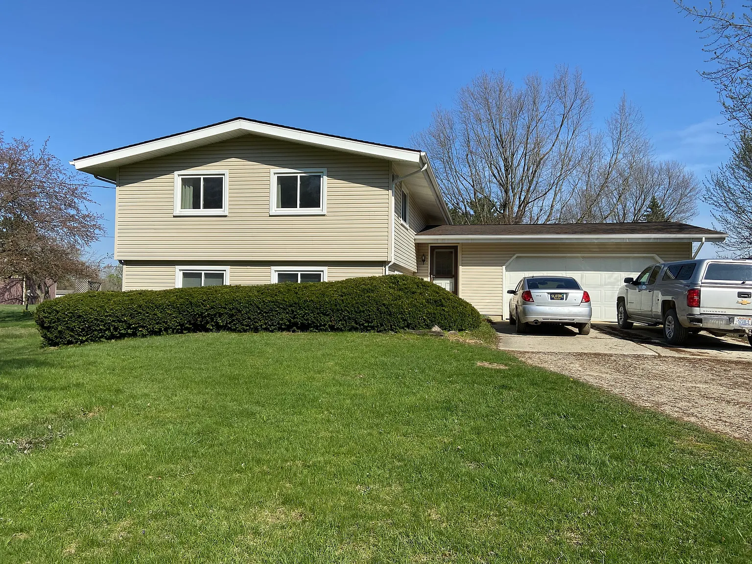 3435 S Lake George Rd photo 1