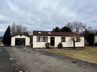 9 Beth Pl, Apalachin, NY 13732