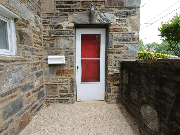 353 W Mount Airy Ave — Photo 29
