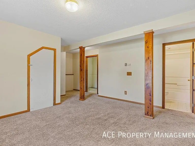 3171 Obrien St — Photo 9
