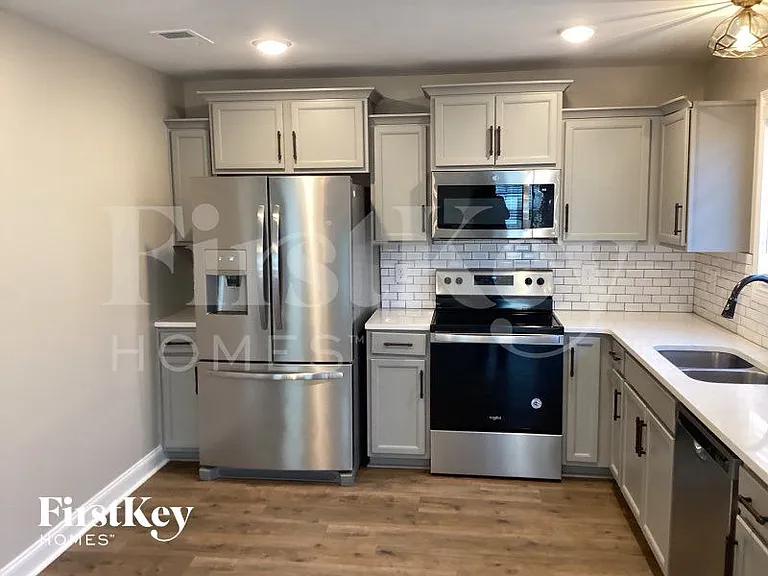473 Woodtrace Dr — Photo 5