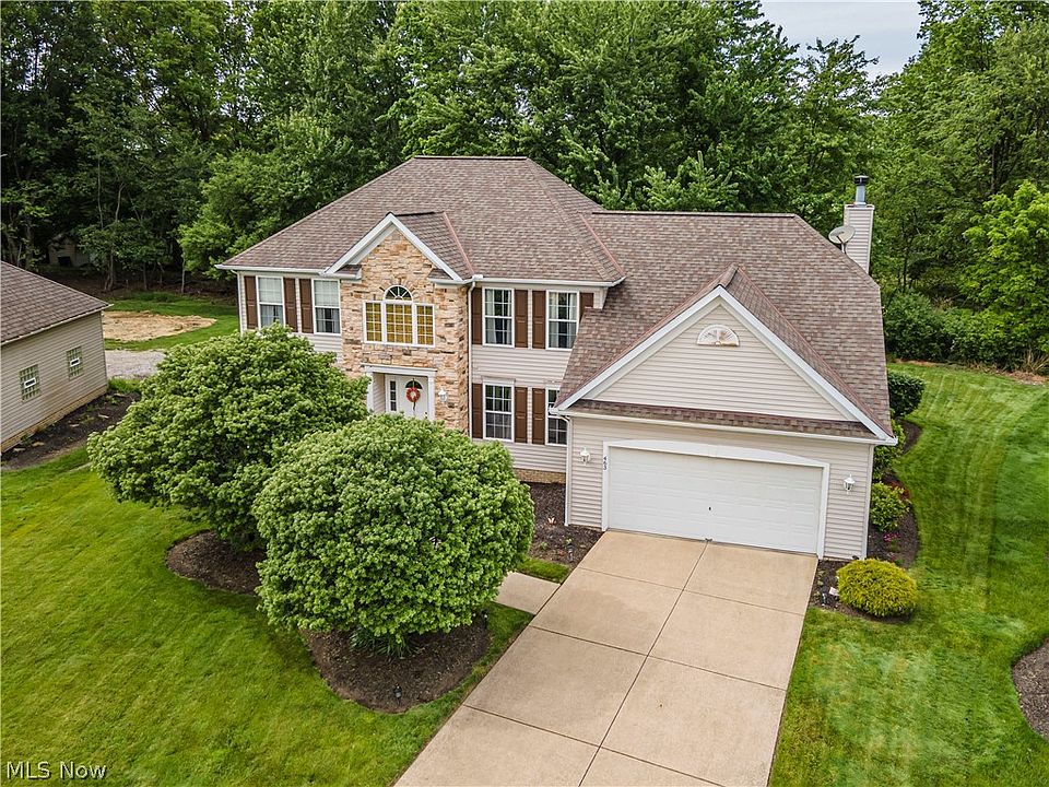 1st image of 463 Wordsworth Ct