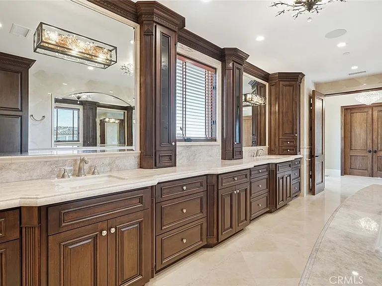 31909 Emerald View Dr — Photo 36