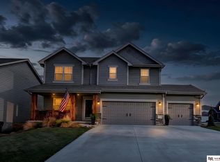 21356 H St, Elkhorn, NE 68022