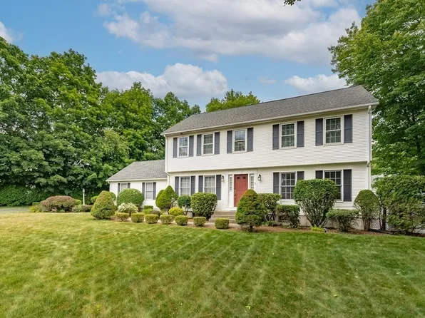 444 Stony Hill Rd, Wilbraham, MA 01095