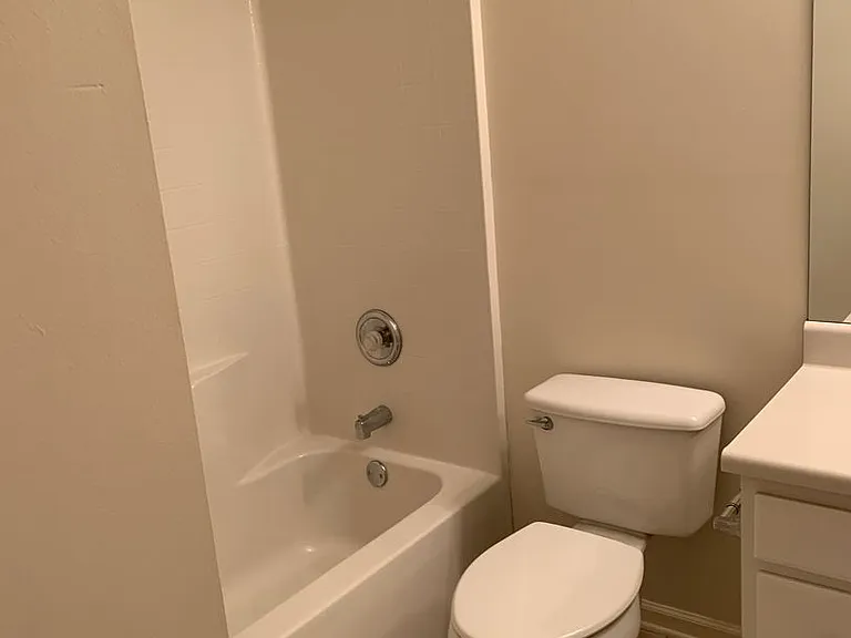 310 Tibet Ave #2 — Photo 11