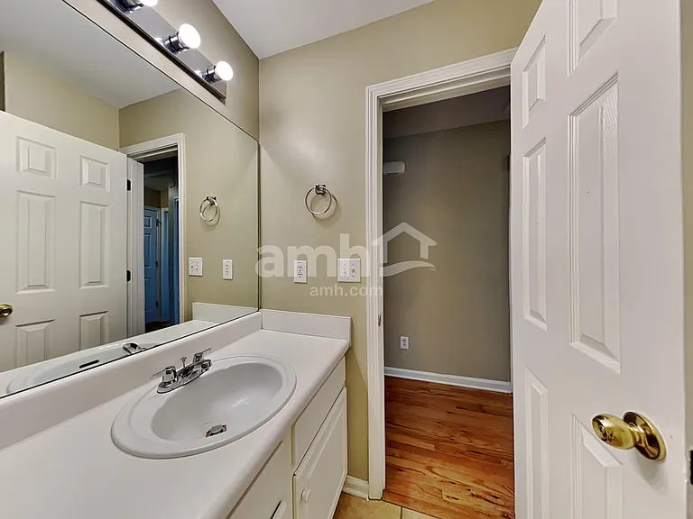 2854 Rhonda Dale Dr — Photo 16