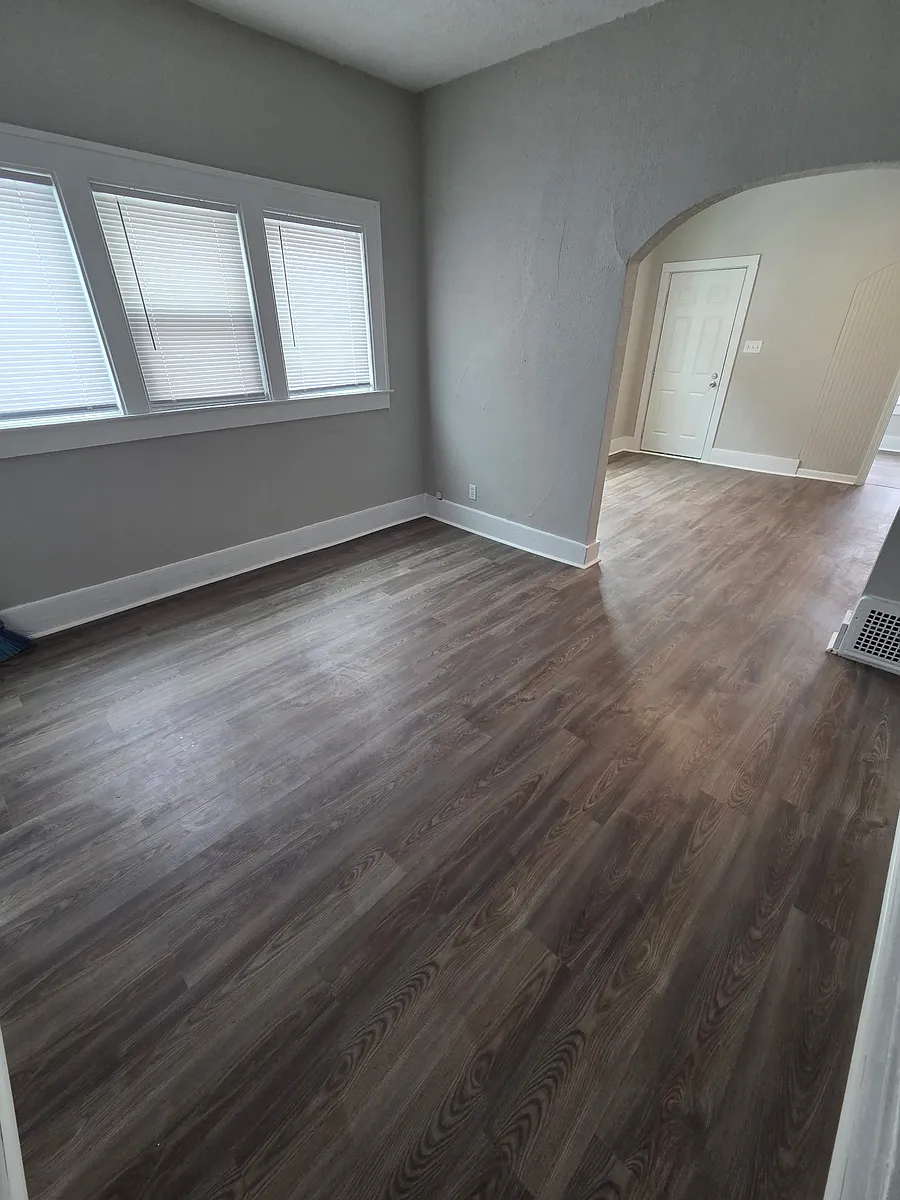 Building Photo - 119 S Woodlawn Ave #119