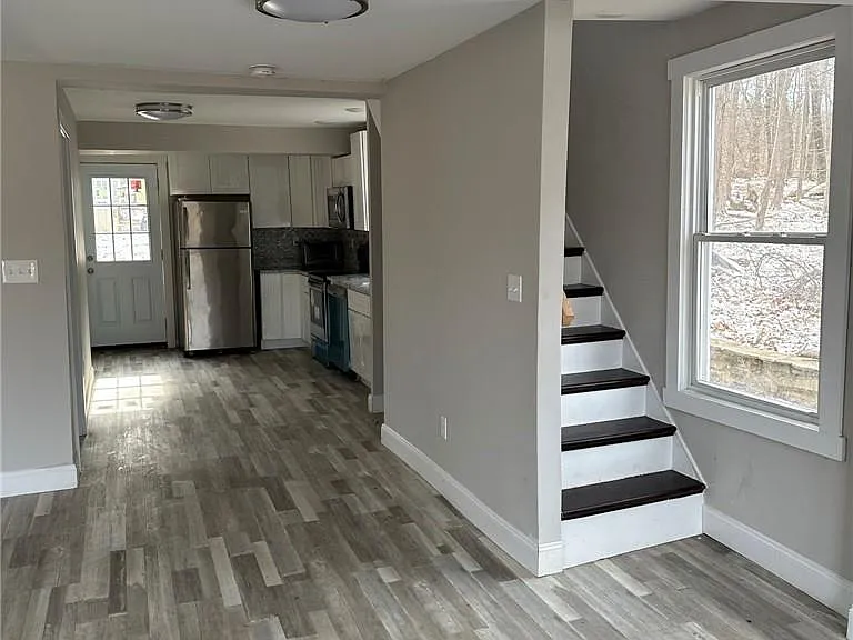 2 Hillside Rd — Photo 9