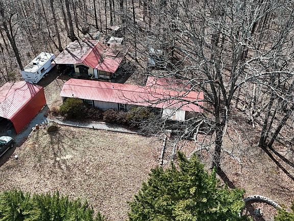 4th image of 134 Wellspring Rd