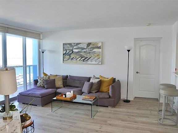 3rd image of 1800 Sunset Harbour Dr #1006