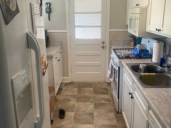 2nd image of 313 White Dr
