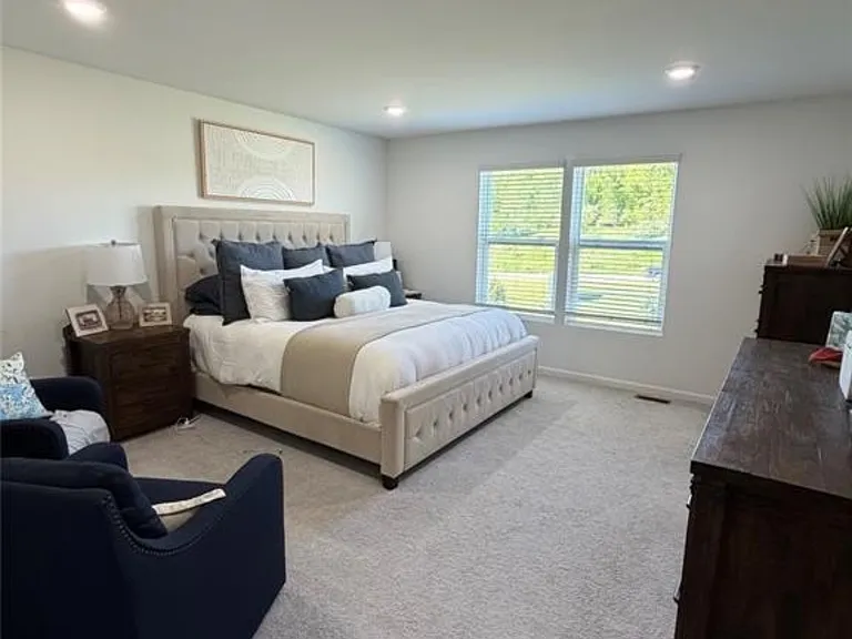 4881 Marquette Dr — Photo 17