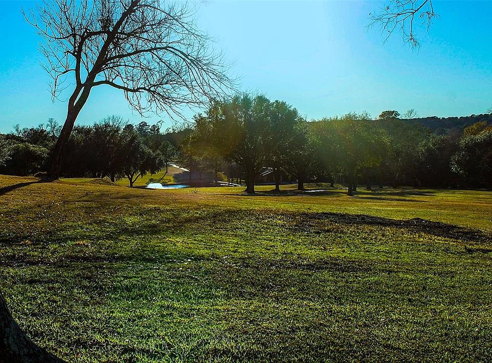 1st image of 479 Cherry Hills Dr