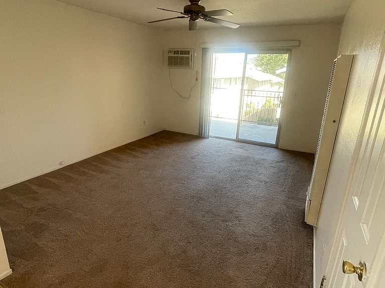 115 W Mountain View Ave #22 — Photo 5