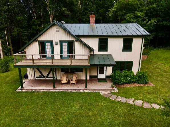 313 Corey's Drive, Moretown, VT 05660