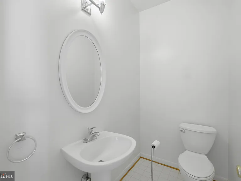2449 Clover Field Cir — Photo 13