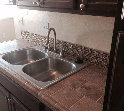 5th image of 1919 Hornblend St APT 7