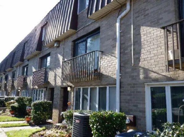 200 Hilton Ave Unit 46, Hempstead, NY 11550