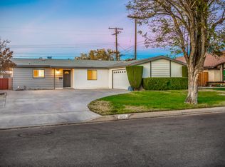 615 W Avenue J12, Lancaster, CA