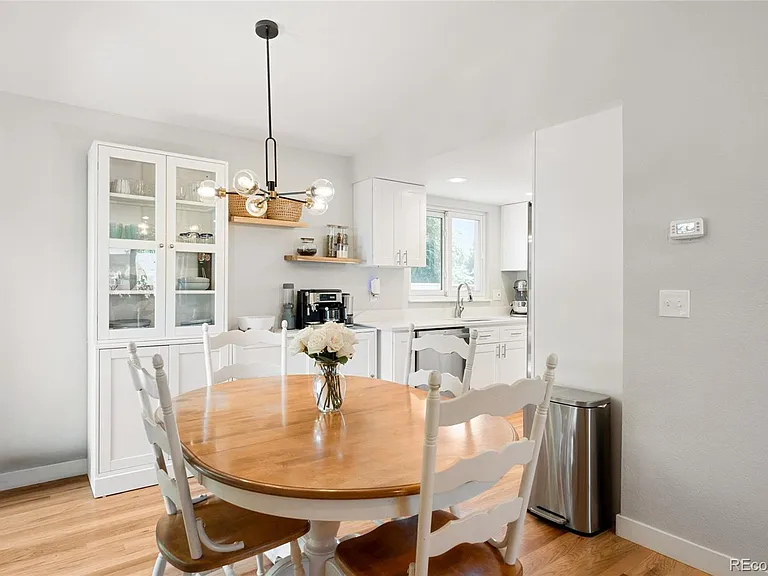 13004 King Cir — Photo 10