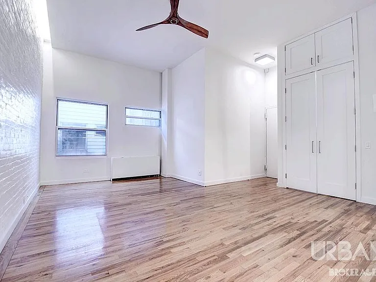 123 Bank St #560 — Photo 5