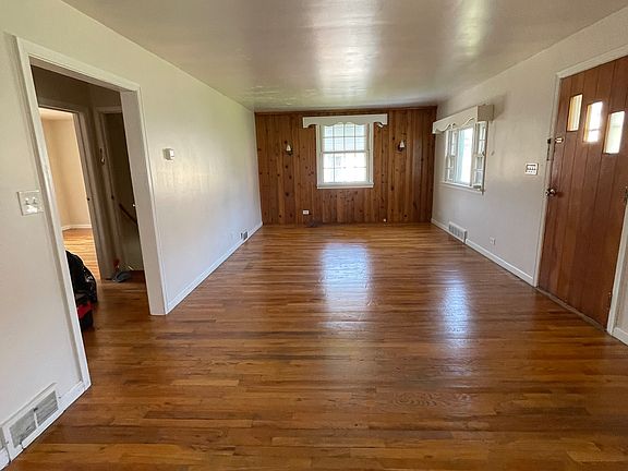 Huge living and dining area