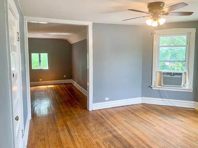 1940 W Eddy St #3 — Photo 7