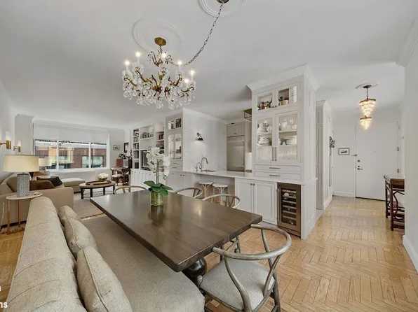 200 Riverside Blvd APT 15I, New York, NY 10069