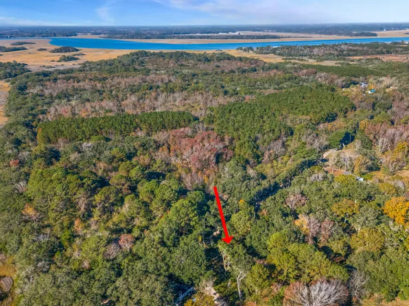 1872 Arsburn Rd, Charleston, SC 29412