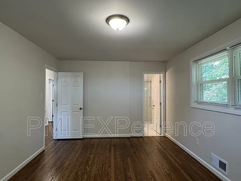 6405 Roberts Dr — Photo 11