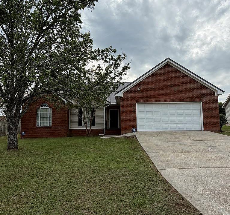 1st image of 108 Brittany Dr