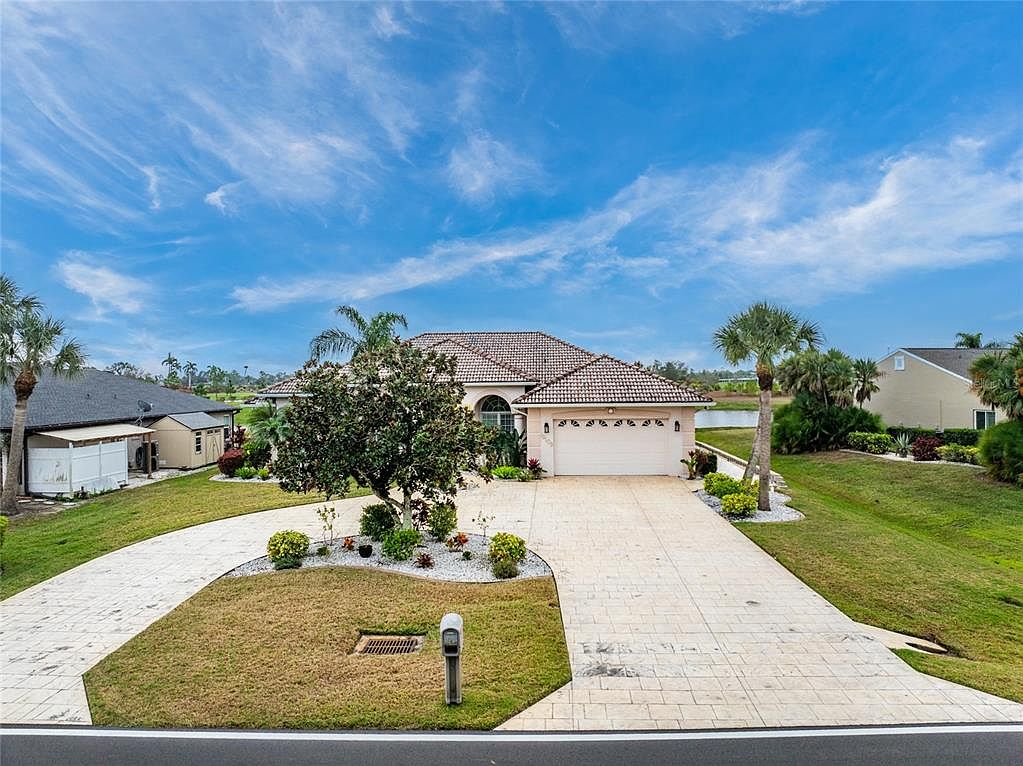 12109 SW Kingsway Cir