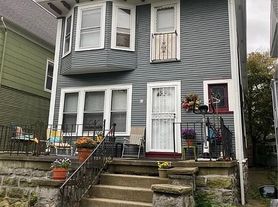 53 Ardmore Pl, Buffalo, NY