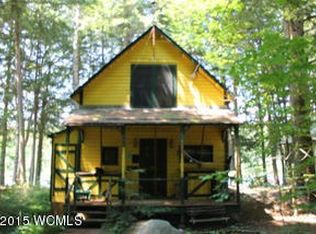 222 E Hudson River Dr, Chestertown, NY 12817