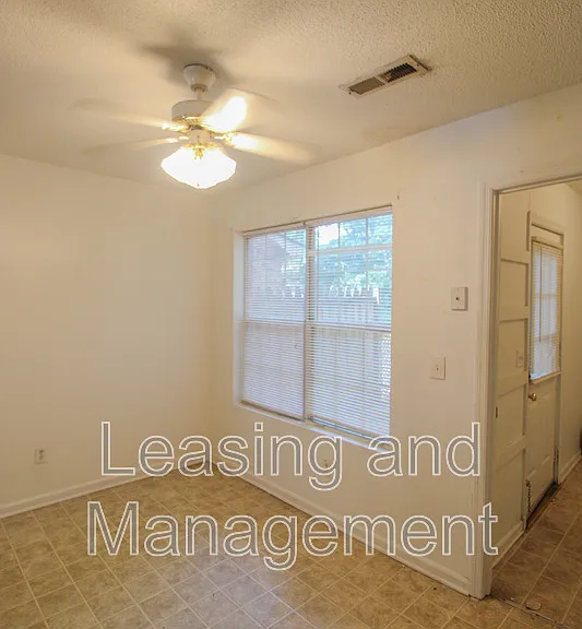 926 Blackrail Ct #C — Photo 7
