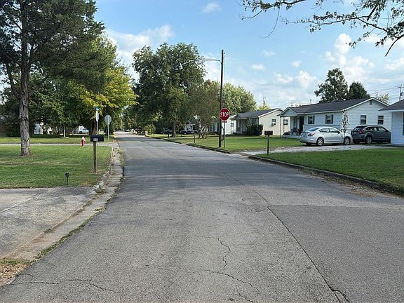 5th image of 1518 Phillips Ave SW