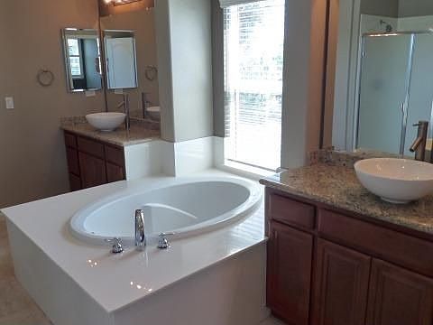 5th image of 1726 Lahola Ct