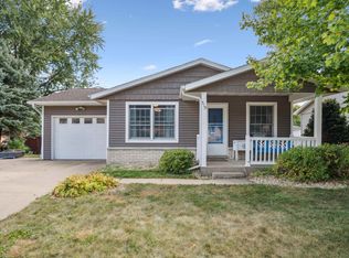 519 2nd St SW, Epworth, IA 52045