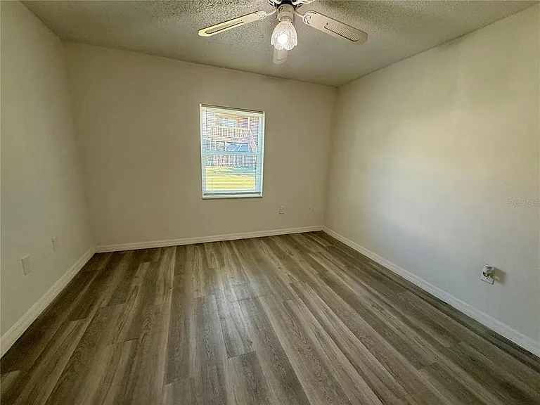 9013 Westchester Cir #32 — Photo 13