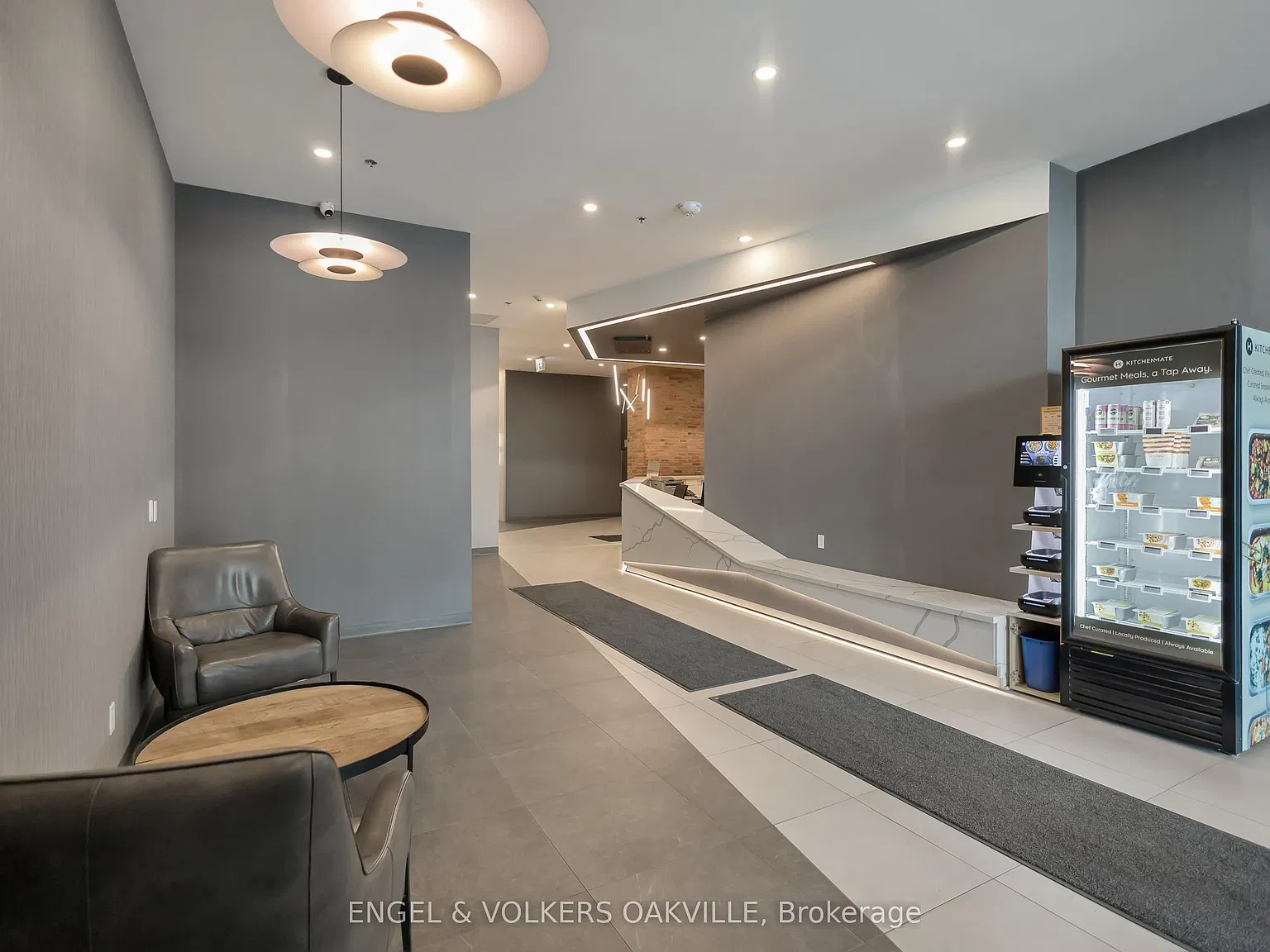 2 bed, $2,300 — Photo 3