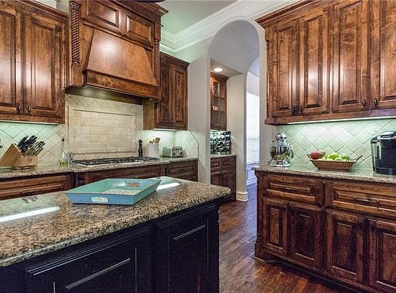 5th image of 7801 Barfields Way