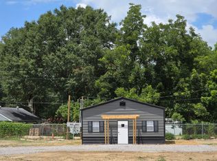 406 2nd Ave, Haleyville, AL 35565