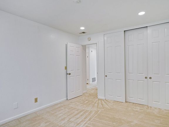 3rd image of 6294 Joaquin Murieta Ave E
