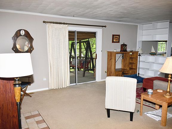 3rd image of 5114 Craun Ln