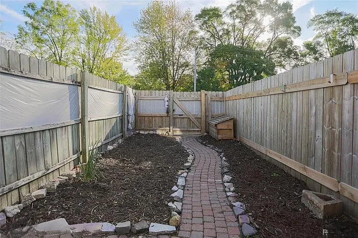 119 Floral Ave #0 — Photo 6