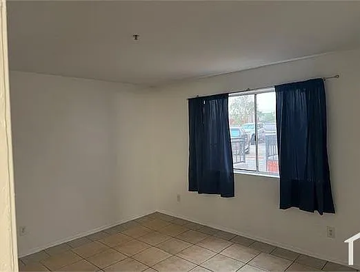 3823 N 23rd Dr #1 — Photo 7