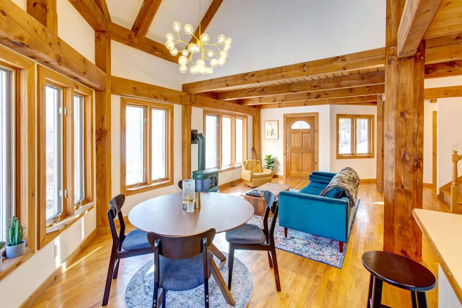 3 bed, 2.0 bath, $4,641 — Photo 2