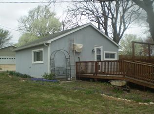 515 NE 14th St, Abilene, KS 67410